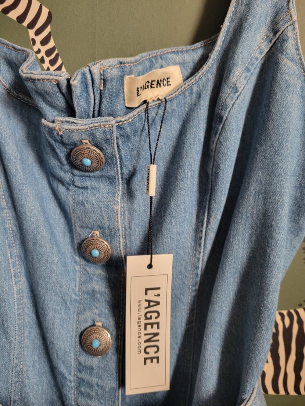 NWT L'AGENCE Denim "Midy" Belted Sleeveless Mini Dress Pockets Retail - Size 6 - Picture 8 of 15